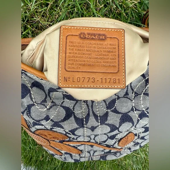 SOLD ‼️Coach Denim Floral Duffle 2007 - Picture 13 of 13